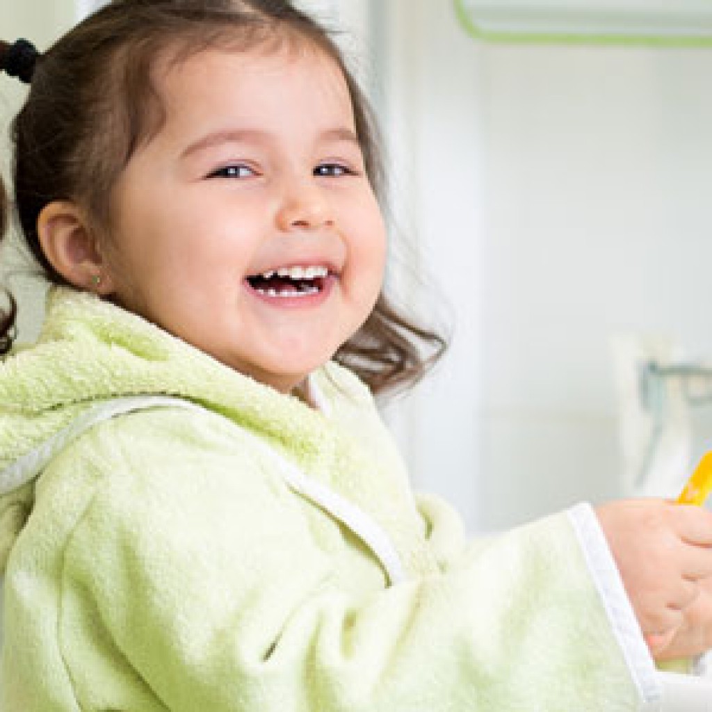 How do I know if I brush my child's teeth correctly?