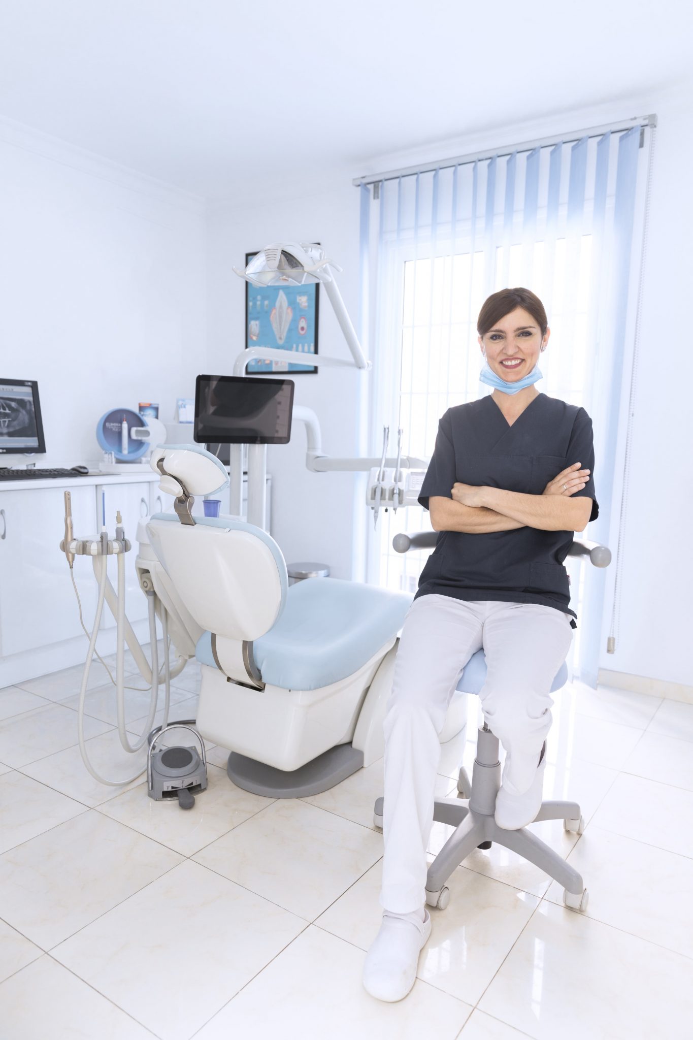 3 Reasons Why You Should See Your Dentist More Regularly-min